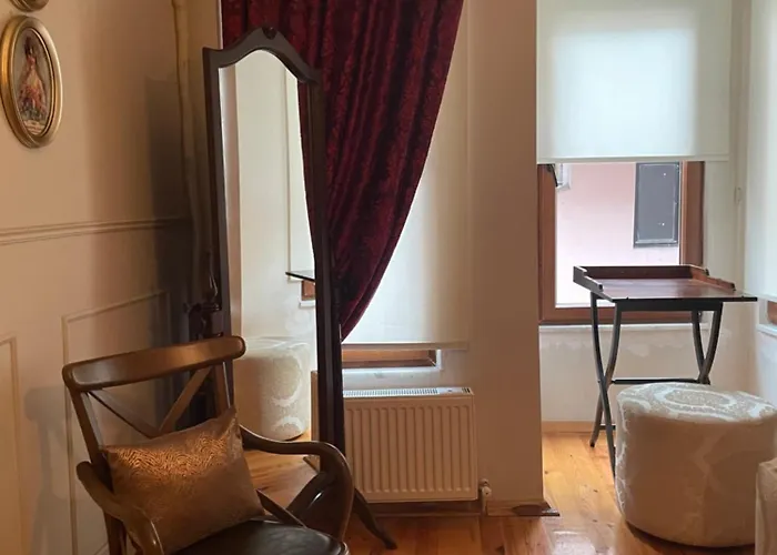 منزل للإقامة Fatih Balat Tarihten Nezih Sik Ev- 1 *